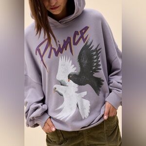Daydreamer LA Prince World Tour Oversized Hoodie Sweatshirt Purple Size Medium